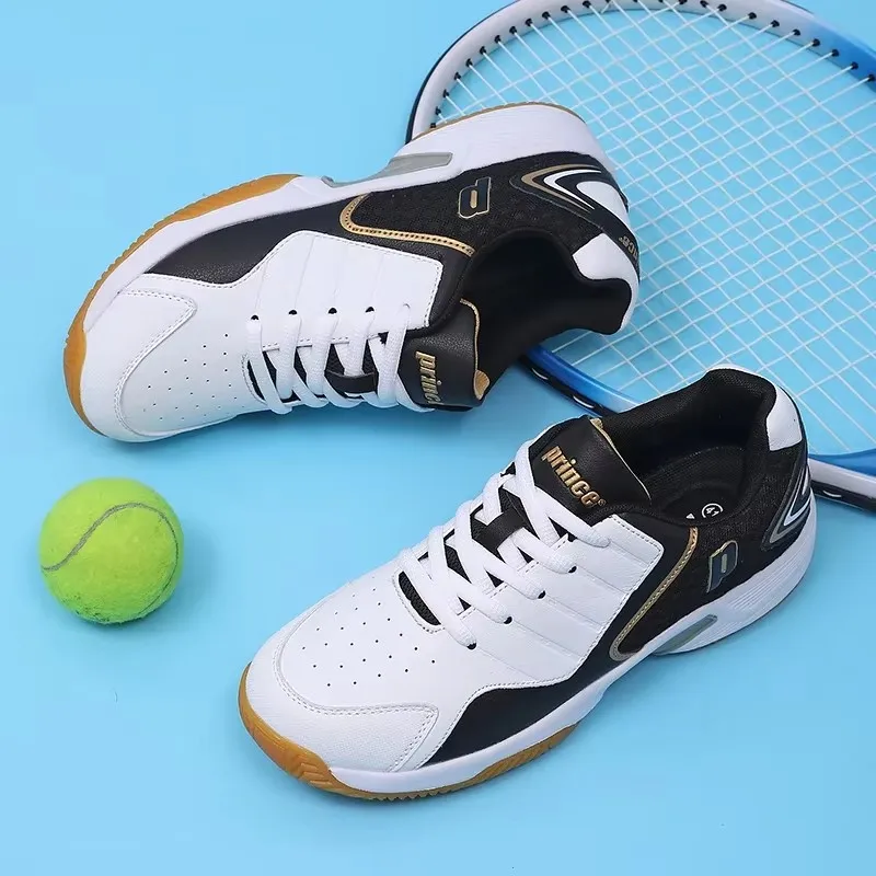 Badminton Shoes Men - รองเท้าแบดมินตันหนังสำหรับมืออาชีพชายหญิง รองเท้าผ้าใบกันลื่นสำหรับคู่รัก รองเท้าเทนนิสน้ำหนักเบา รองเท้ากีฬาวอลเลย์บอล