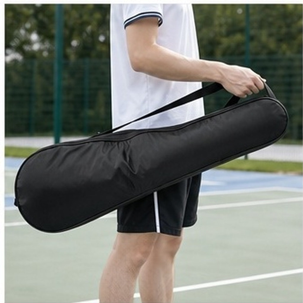Badminton Bag - กระเป๋าใส่ไม้แบดมินตันสุดพิเศษ ผลิตจากผ้าอ็อกซ์ฟอร์ดคุณภาพสูง ทนทาน ซิปเรียบลื่น จัดเก็บไม้แบดได้อย่างปลอดภัย 1-2